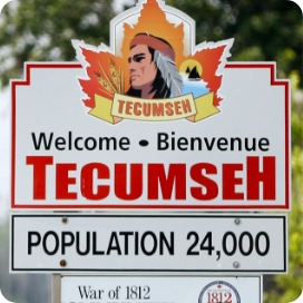 Welcome to Tecumseh bilingual entrance sign